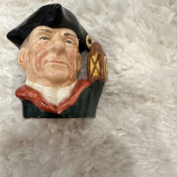 6 Miniature Royal Doulton Character Toby Mugs Jugs - Picture 15 of 16